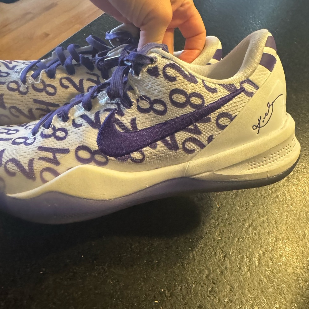 Kobe’s authentic size 5.5